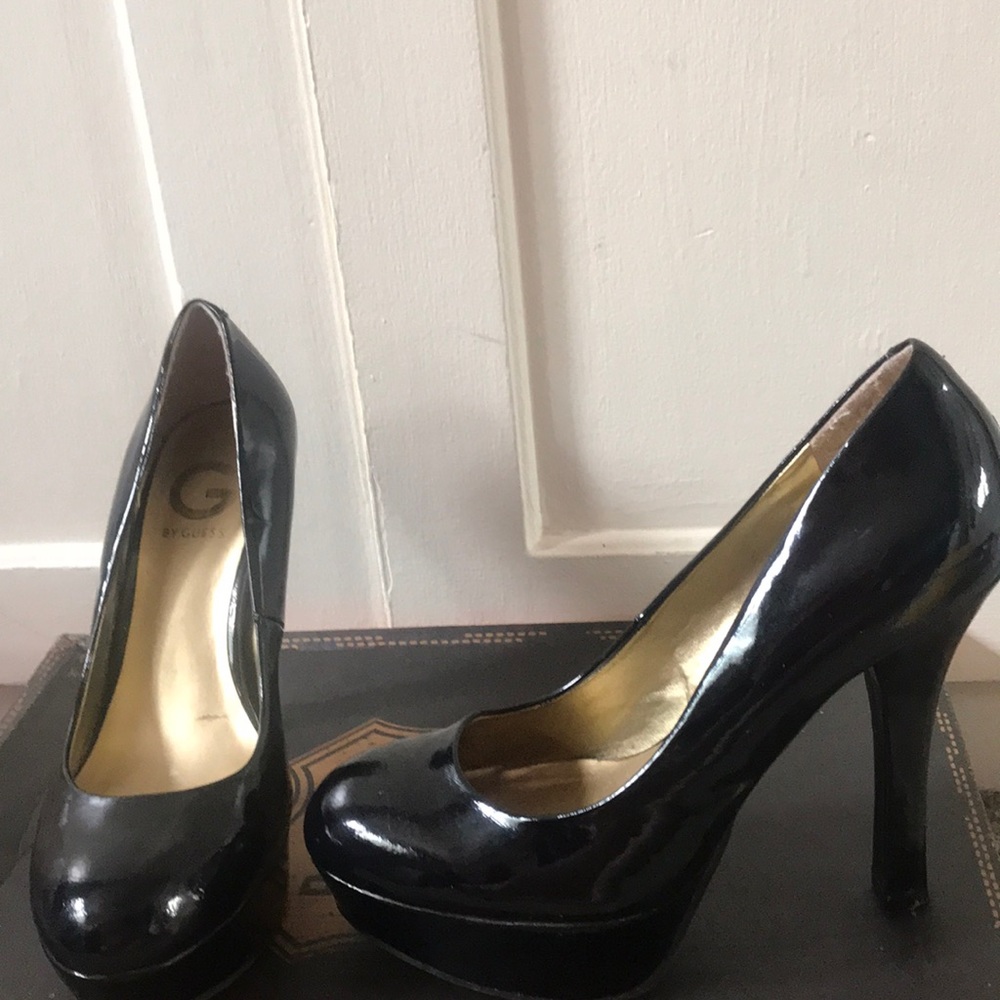 Guess heels